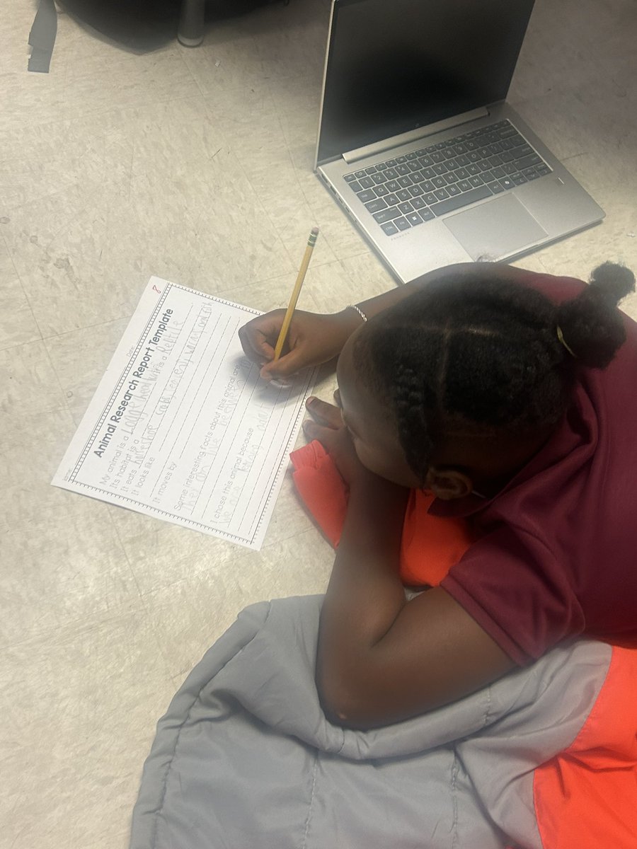 Mrs. Rameau tweet media