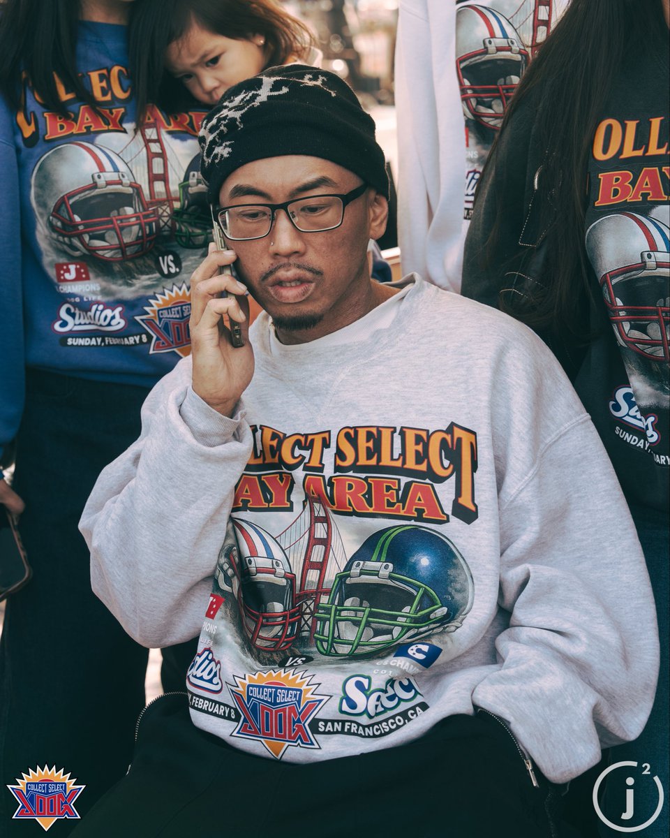 COLLECT & SELECT tweet media