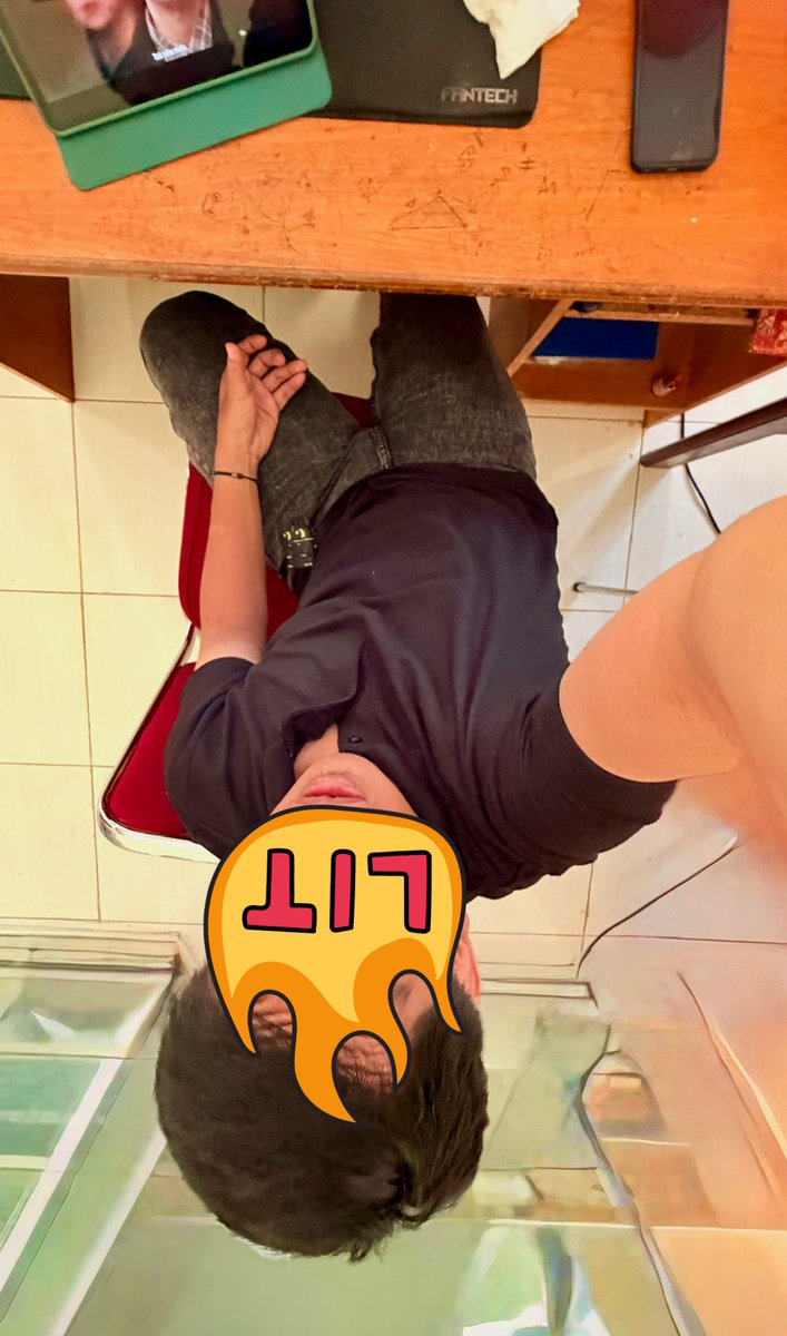 SaktiJayaMo_'s tweet image. Selasa, S nya apa???
Sang*… haha

#Makassar #gowa #bf