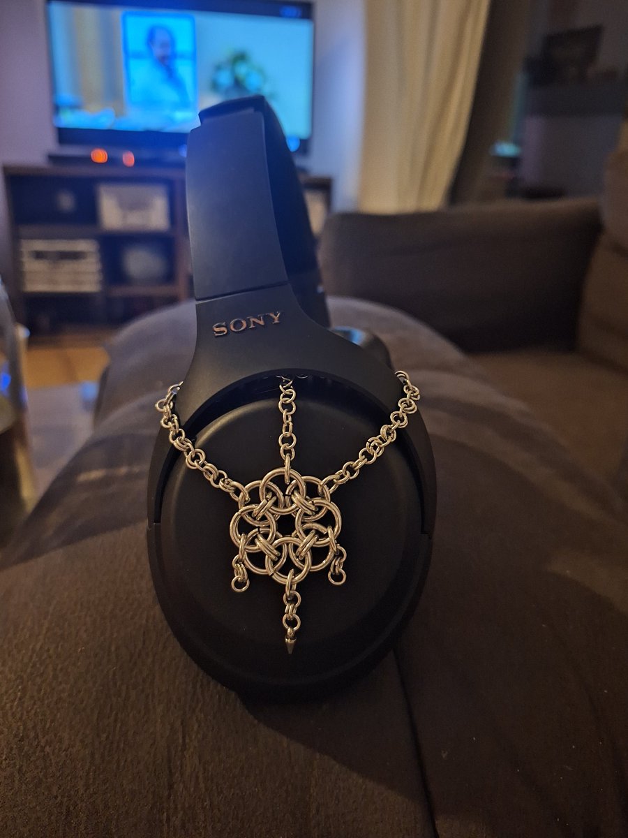 Livz ☆ tweet media