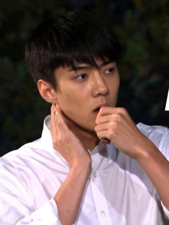 mellohus's tweet image. 손 큰 새댁며니 약간 이런 느낌

자기… 이게 다 뭐예요..?
                                                          아니이..
                                              나두 양 조절이 안되는데
                                          나보고 어뜩하라구 ૮  ›̥̥̥ ⸝⸝ ‹̥̥  ྀིა