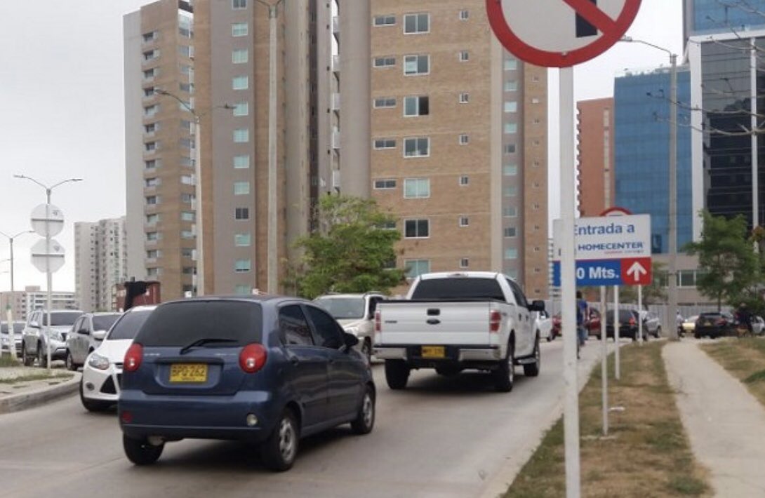 Régimen de Petro retira para reajustes, proyecto con el que pretende imponer sanciones millonarias a usuarios y a conductores que utilicen APP de plataformas de movilidad costanoticias.com/regimen-de-pet… <a href="/PoliticaExperta/">Sin Dios No Hay Patria</a> <a href="/Claraaguilar11/">#Libertad⚖️🦅</a> <a href="/pedrosoto785/">Pedro Soto</a>