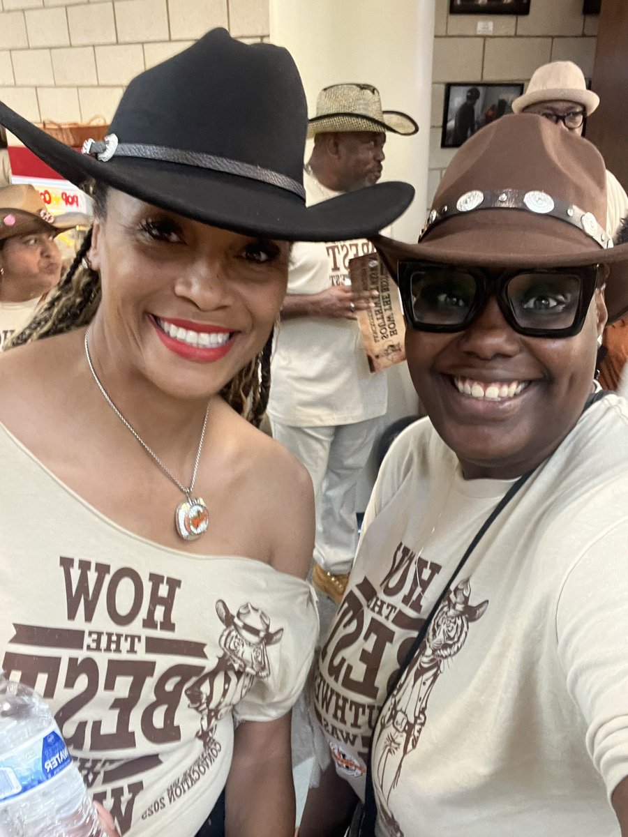 Danyale Pace tweet media