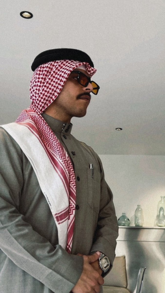 l7lea's tweet photo. اتبغك ويضيع العمر ! https://t.co/t7eOwpddRH