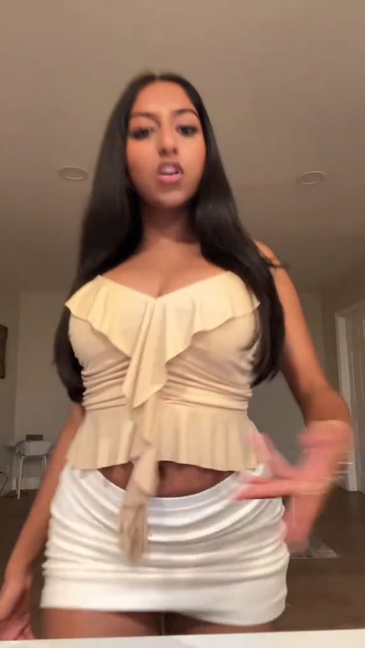 Gen Z rule: Start messy, learn fast, and vlog like a pro 😂👑

🎥 in thread ⤵