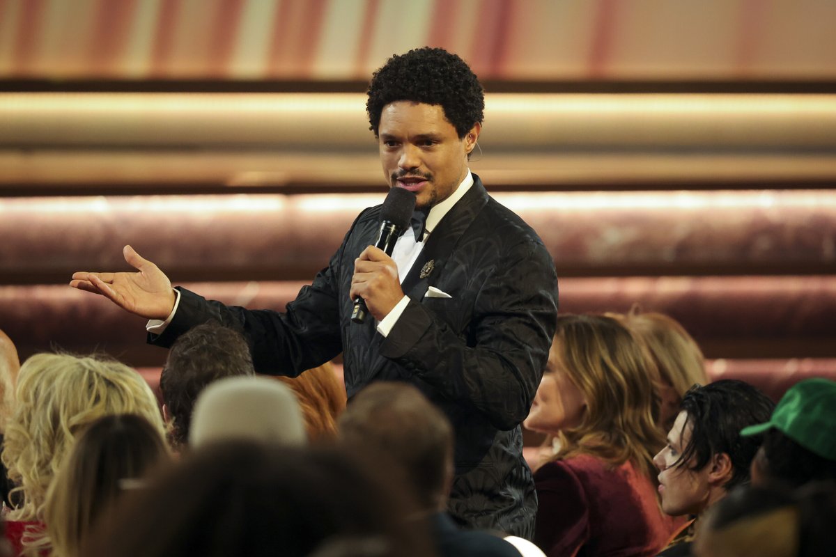 Trevornoah's tweet image. It was a hell of a night! #GRAMMYs #GRAMMYs2026 #TrevorNoah
