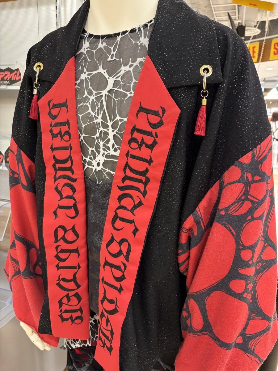 THE RAMPAGE 川村壱馬さん 衣装展示 タワーレコード 梅田NU茶屋町店