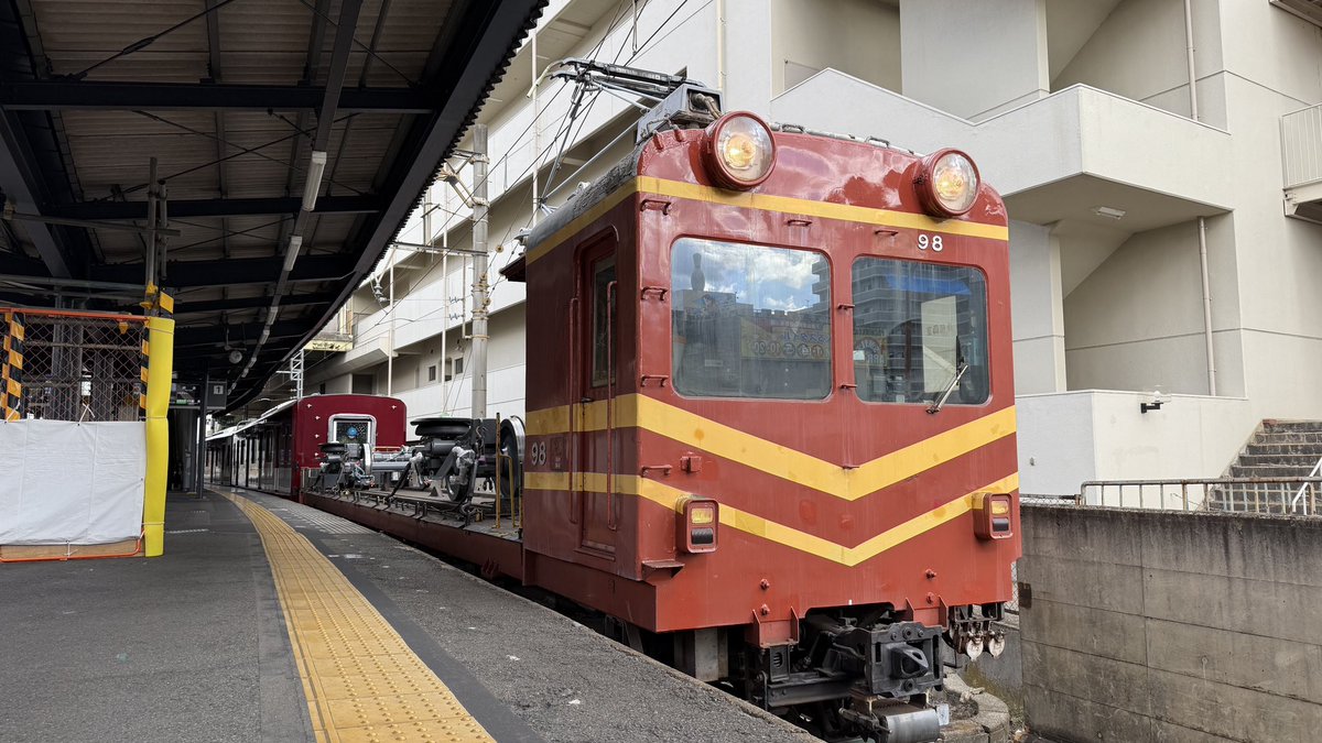 今までの南大阪線で走る車両を覆すものだらけの新車ですね😅