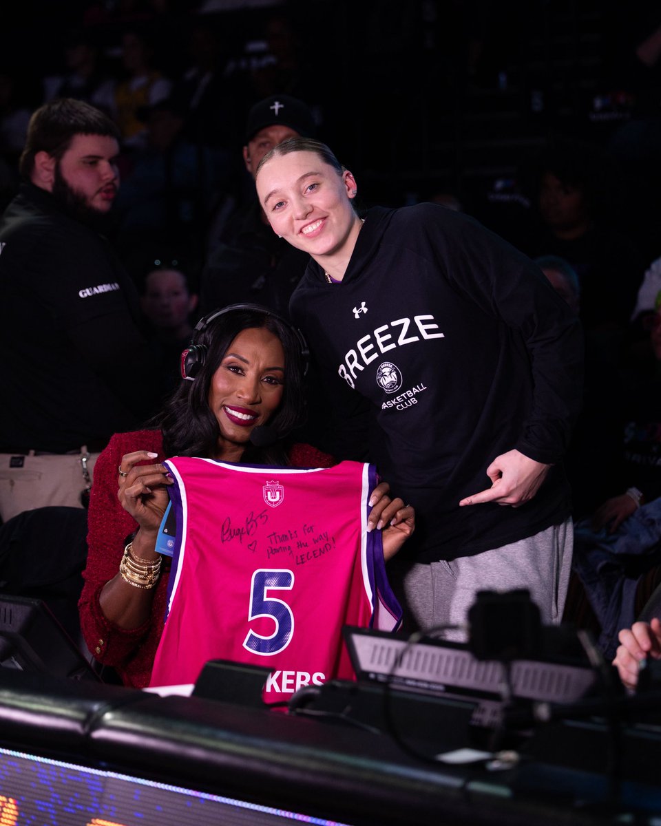 Unrivaledwbb's tweet image. Real recognize real ❤️