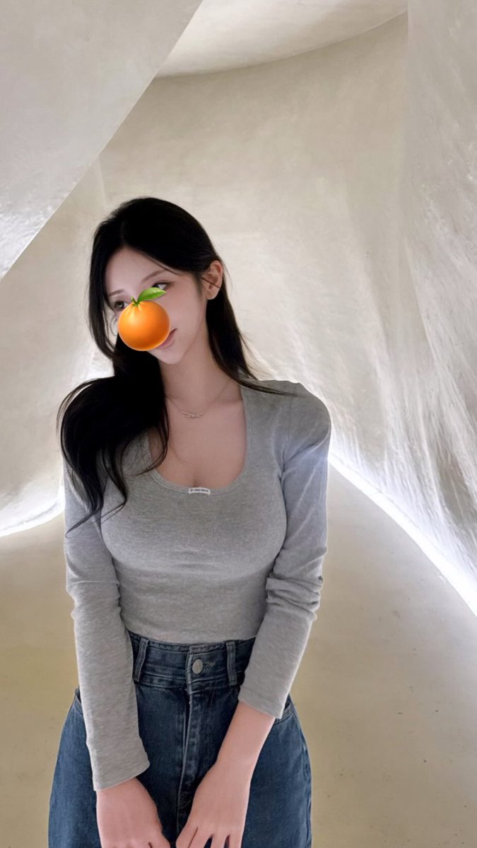 ffff920708's tweet photo. 可以喔這張看起來奶很大哈哈 https://t.co/BVaqXUtwEJ