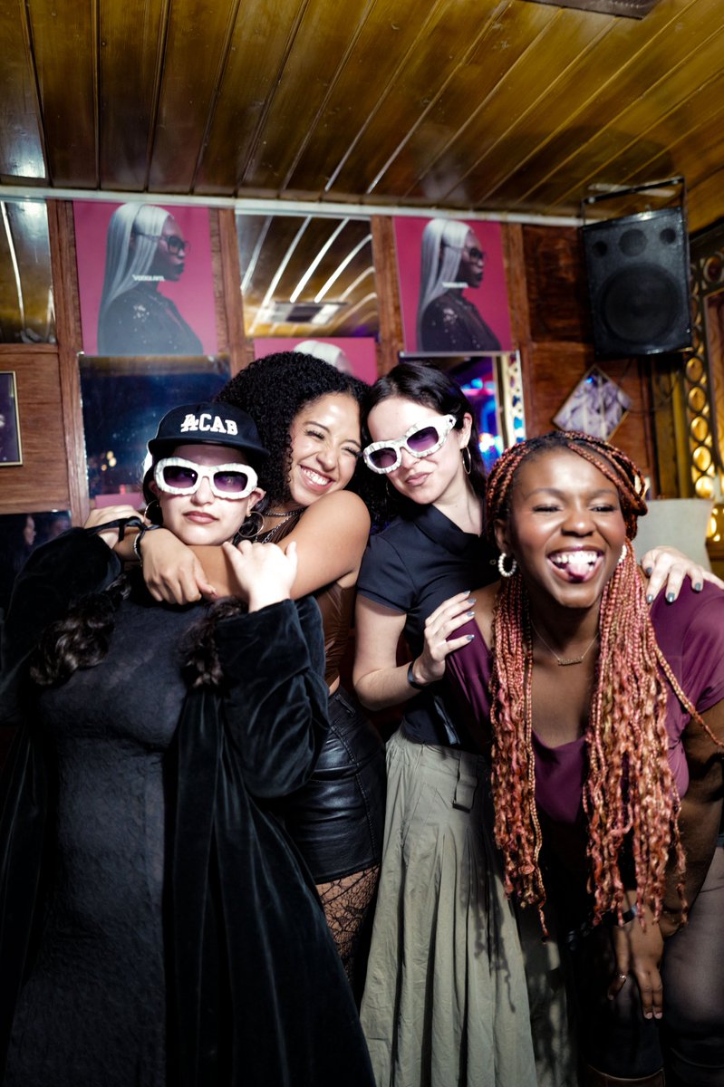 Vooglam - Prescription Glasses Online tweet media