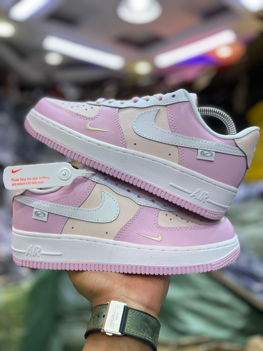 modeshoppe's tweet photo. @rigathi @dwnews Airforce one Customized shoes available 
Sizes 36 _45
📞0715222362
📍Information house shop A3 along mfangano street Nairobi CBD
Chat  WhatsApp directly https://t.co/pGk1PUCYMa https://t.co/5g36cWdtvj