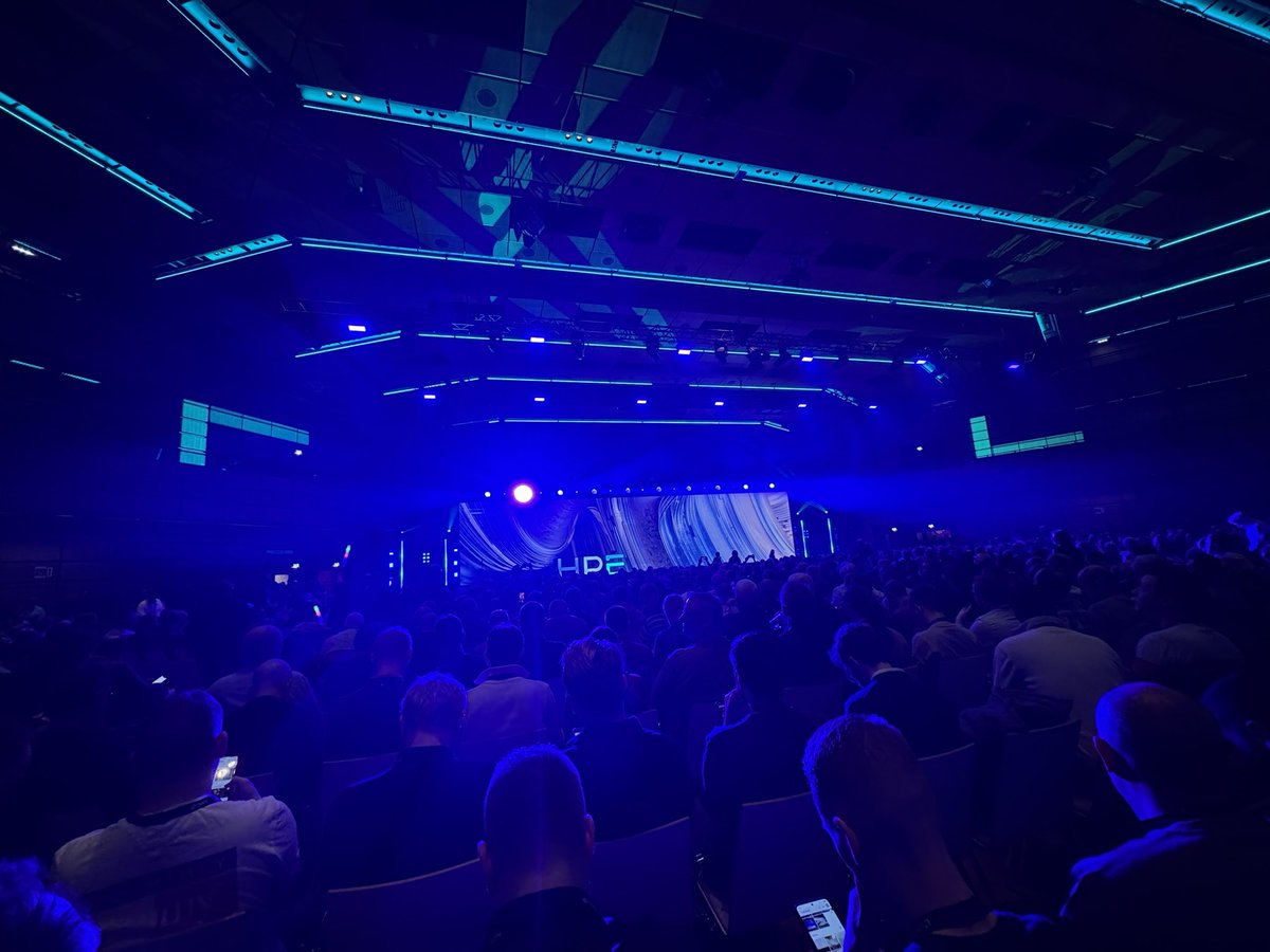 Opening keynote about to start #HPETechJam