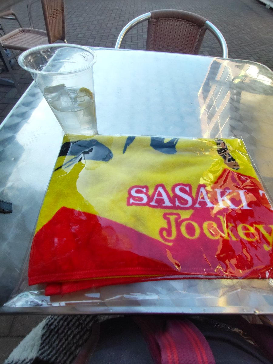 何故か！？😅
川崎競馬場で遊んでます😆