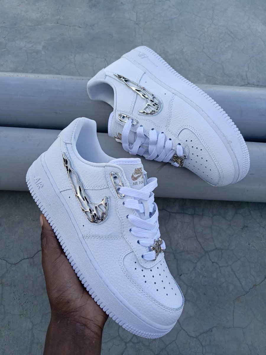 modeshoppe's tweet photo. @elonmuskPBG Airforce one Customized shoes available 
Sizes 36 _45
📞0715222362
📍Information house shop A3 along mfangano street Nairobi CBD
Chat  WhatsApp directly https://t.co/pGk1PUCYMa https://t.co/sIj4OMpIOq