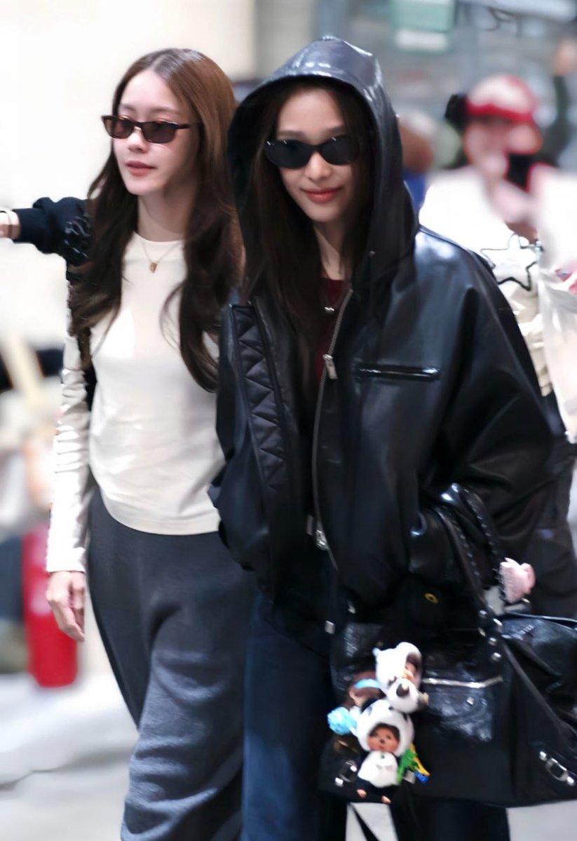 rachanamtan_'s tweet image. Private no secret. 🤫 

#filmracha #NamtanTipnaree #namtanfilm