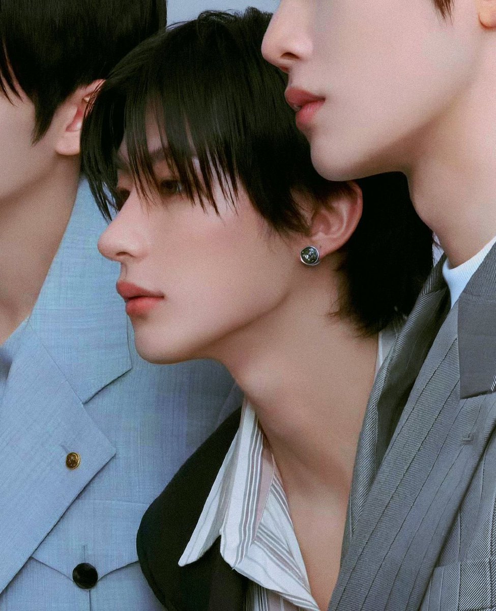 ชอบมากเรยกั๊บ คนสวย ๆ ที่ชีวิตนี้คงไม่มีวันเอื้อมถึง อะไรแบบนั้น