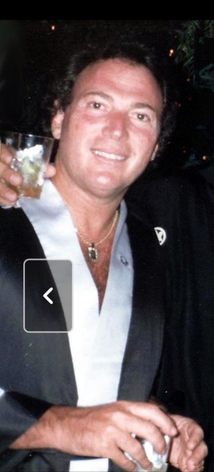 frank_rizzo_II's tweet photo. Police eport, david kelmanson's (aka charlie) place in wilton manors when they found virginia, eppinger's partner. #EpsteinFiles https://t.co/Gz3otd07RP