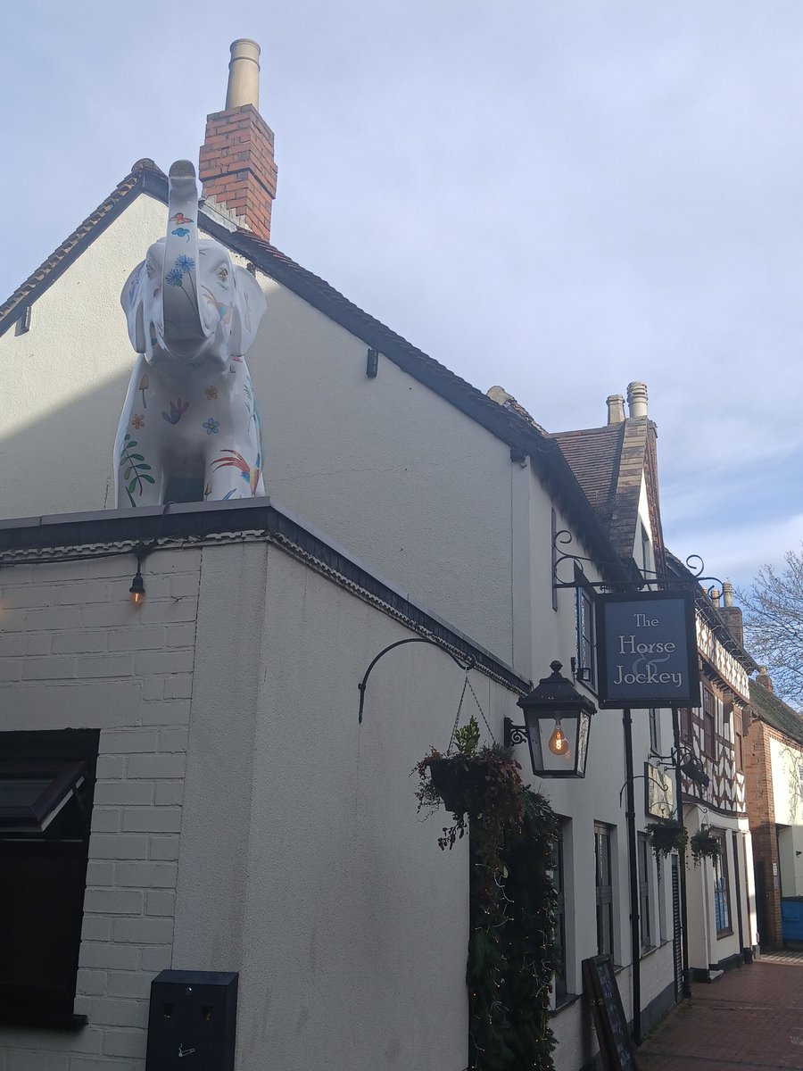 pubsignsbritain's tweet image. The Horse &amp;amp; Jockey, Sandford Street, Lichfield. An uninspiring sign but I think the elephant more than makes up for it! #Lichfield #Pubs #PubSigns