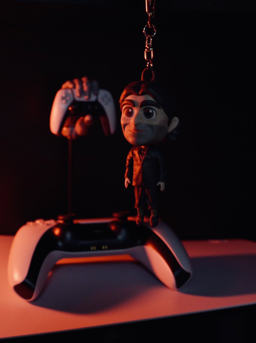 ドールマンのサウンドフィギュアやっとゲットできました‼️ 揺らすと