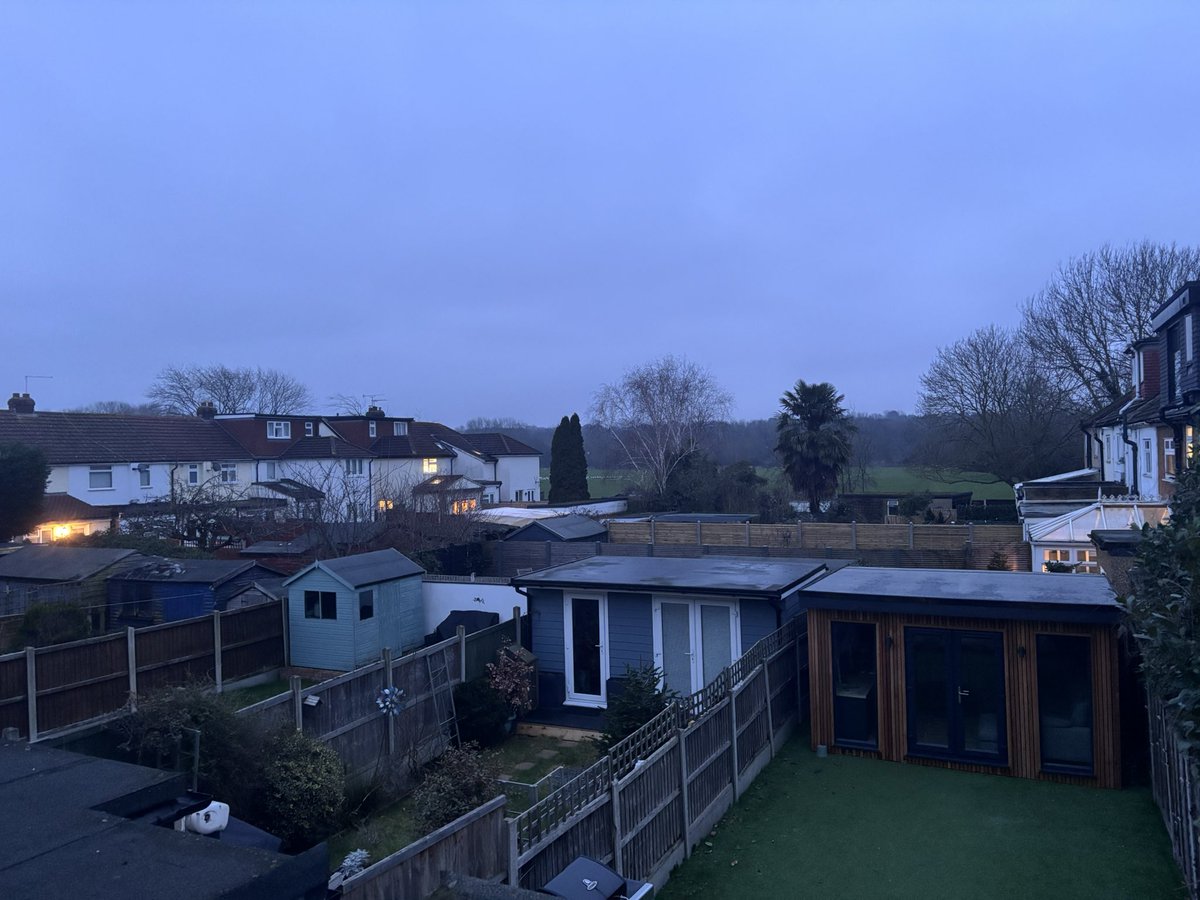 bdjoyce's tweet image. 2026, morning #34, Loughton. 0723, 03022026.