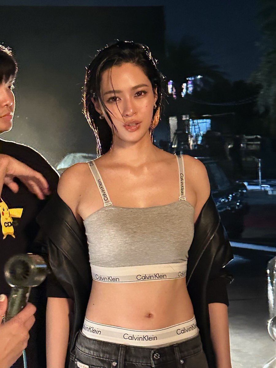 lingling_fans's tweet photo. @linglingsirilak X @CalvinKlein 🔥✨

IG : homeless_makeupb

#LinglingkwongxCalvinklein
#Linglingkwong #หลิงหลิงคอง https://t.co/UVrUnH1dYY