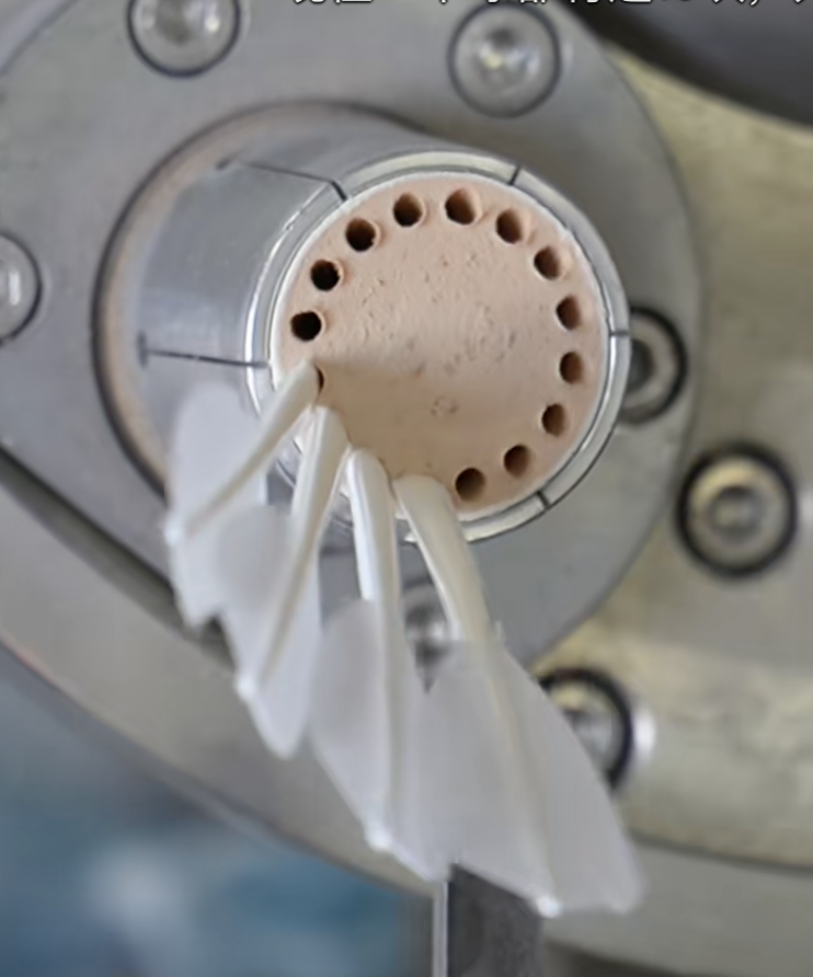 Chen Zhang tweet media