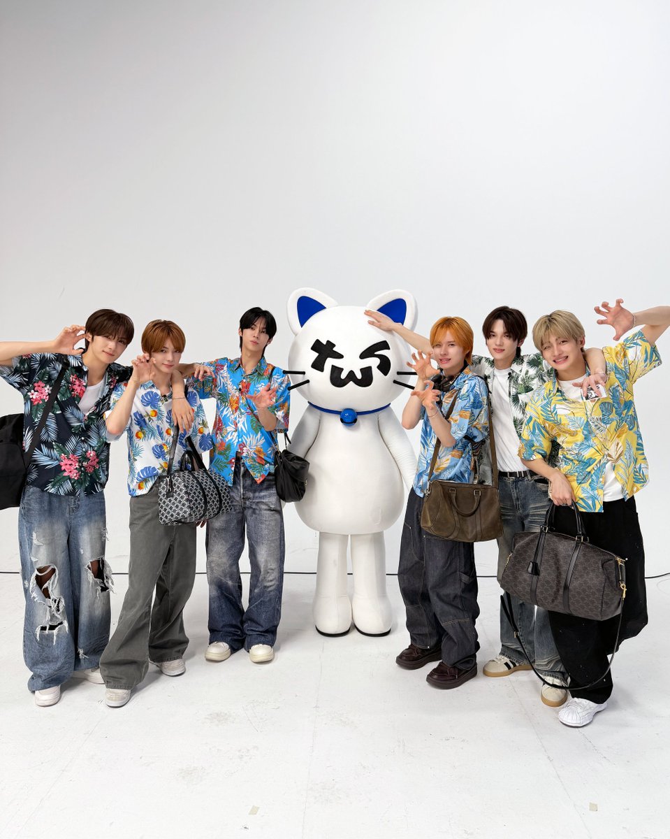 [TWS:CLUB] EP.47 

결국 TWS에게 잡혀버린
체력 방전된 괴도 투냥이😿
다음 투클은 17일에 만나요🐾

#TWS #투어스 #247WithUs
#TWS_CLUB #투어스클럽