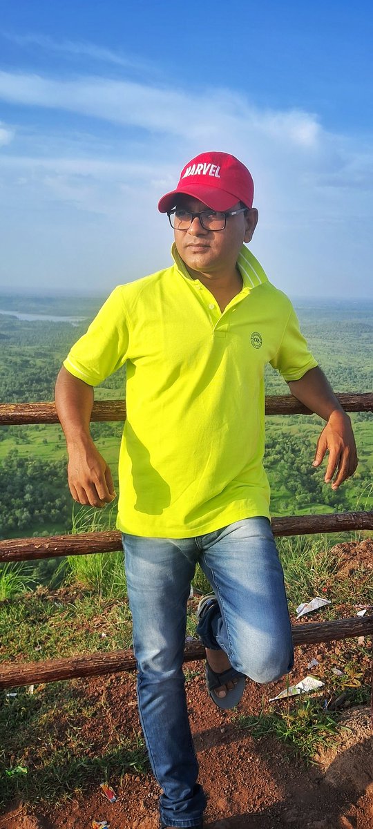 Beingssonawane's tweet photo. 🧢 https://t.co/FBUt2u9DOF