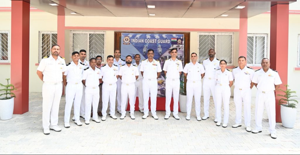 INS Chilka tweet media