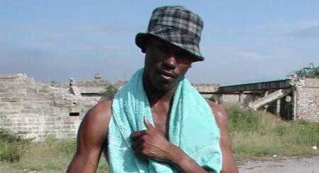 El nuevo póster de #littlefoot y su diseñador...