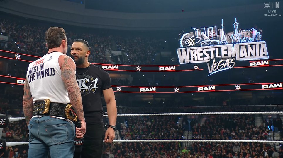 EliteClubS0B's tweet photo. This was one of the BEST segments I’ve seen in a long time in WWE.

Roman Reigns. CM Punk.

The two absolute GOATs of mic work went crazy on each other.

THIS WAS CINEMA 🔥

#WWERaw https://t.co/B1uJgb1UUP