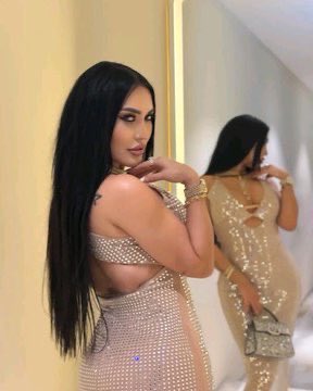 أن نظرة الزوج تختلف عن نظرة الزوجة للعلاقة مع السنجل نظرة الزوجه تكون اخر اهتمام لها بتلك العلاقة هي النظرة الجنسية وأهم نظرة لها هي الراحة النفسية والصداقة لان اي كابل يبحثون عن سنجل وخاصة الزوج بيكون لديه قدرة جنسية قوية مما يجعل الزوجة بحد كبير مكتفية جنسياً