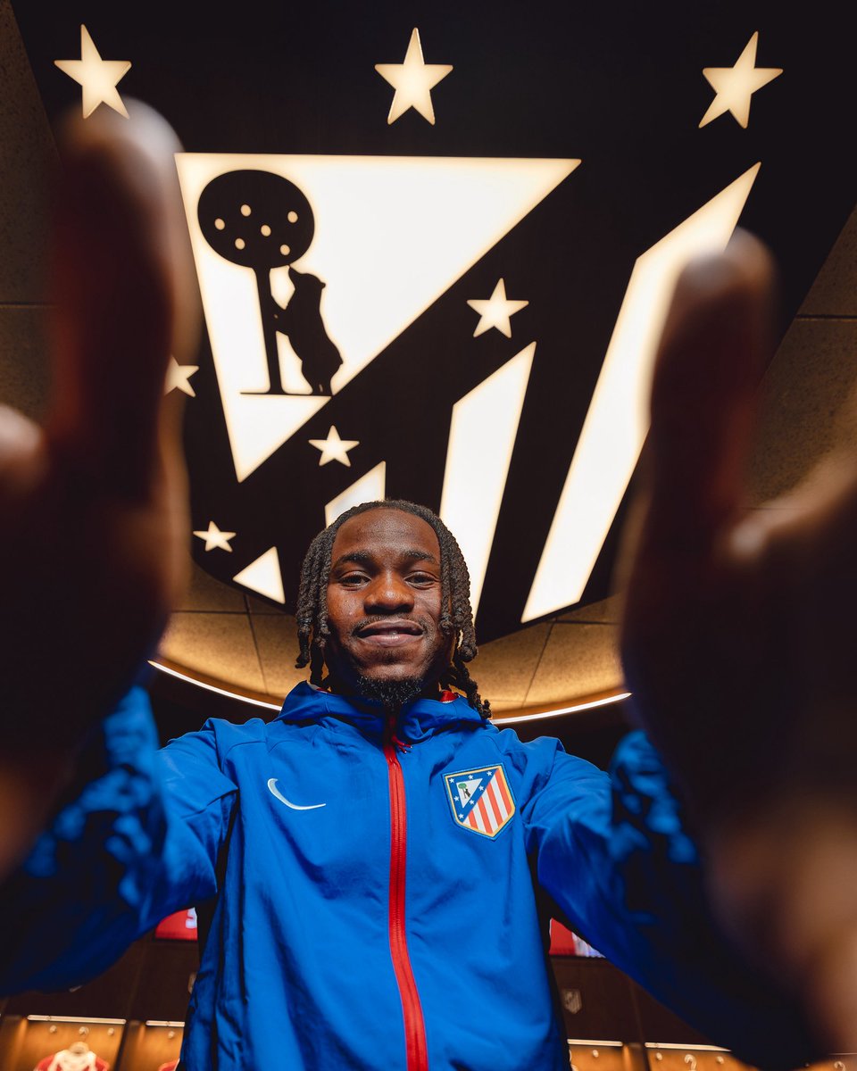 Rodcissle's tweet photo. From Bergamo to the Metropolitano ✈️
Ademola Lookman in red &amp; white feels right.
Relentless energy, fearless dribbling, clutch moments loading…
Atlético Madrid, you’ve got a star. ⭐️🔥 https://t.co/Yt8LNJcQ41