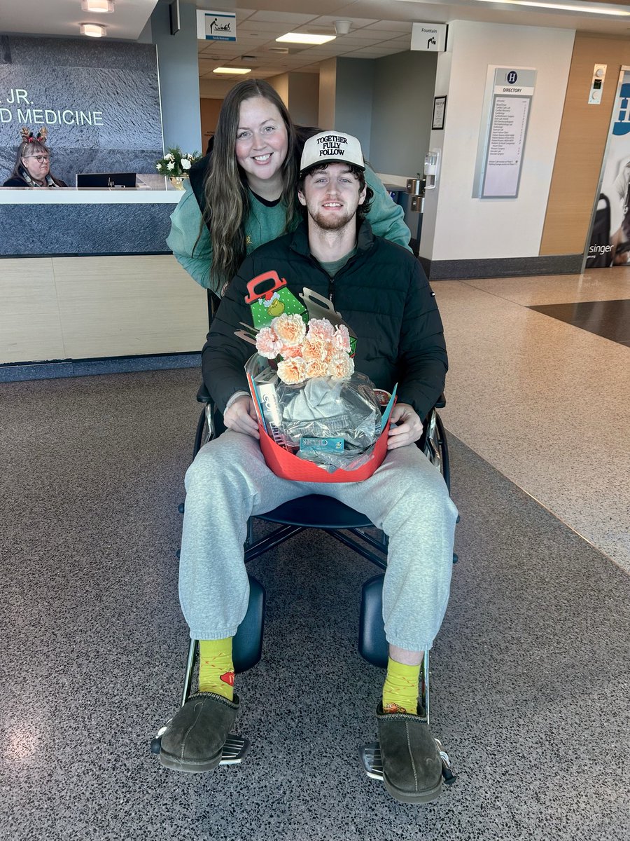 Kelly Bruce MAT LAT ATC 🍍🦋🌻 tweet media