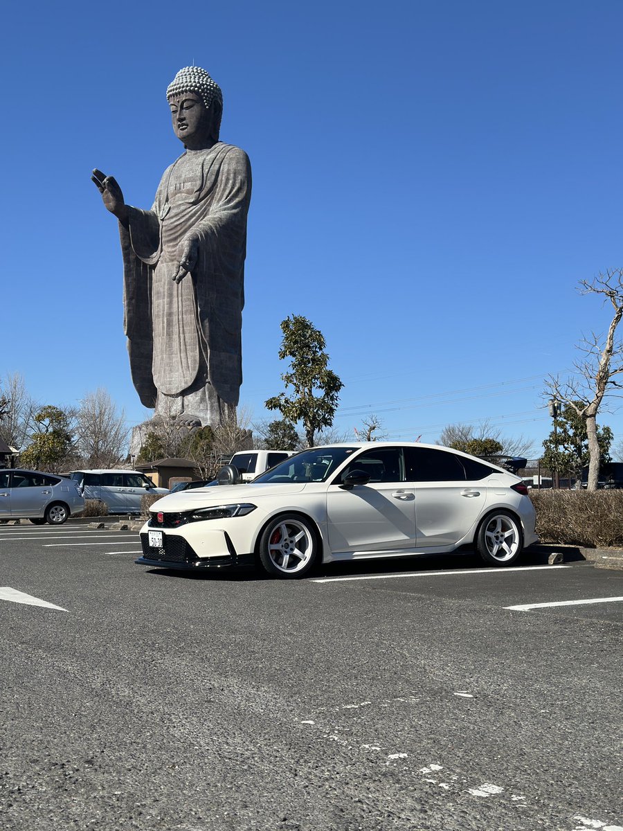 山からの大仏