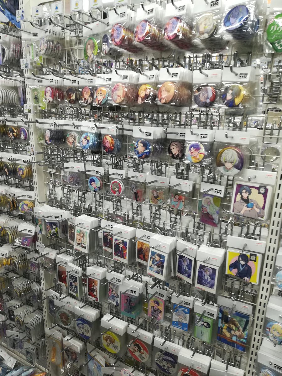 コーナー紹介】 18TRIP エイトリ コーナーはこちらに展開中です