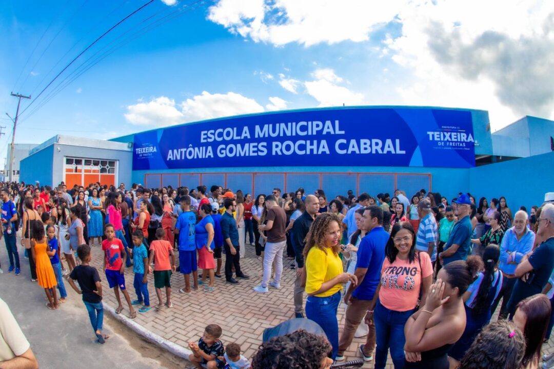 itamarajuin's tweet image. Inauguração da escola municipal Antônia Gomes Rocha Cabral marca um novo capítulo no bairro Ulisses Guimarães - itamarajunoticias.com.br/editorial/esco…