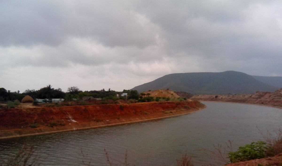 pkfc_usa's tweet photo. We have Talupulamma Thalli temple at Talupulamma Lova and also we have Polavaram Canal works going on near Talupulamma Lova Rd.

Don’t spread fake information under the guise of Ycp padi media. 

CC @JSPShatagniTeam @JanaSenaParty @PawanKalyan https://t.co/lNPSVgIfew