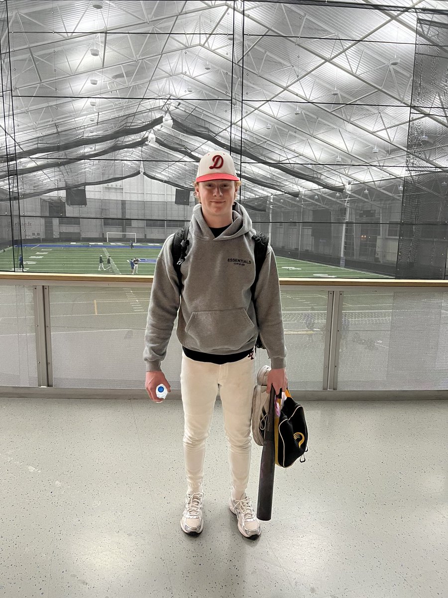 Alex Edgar tweet media