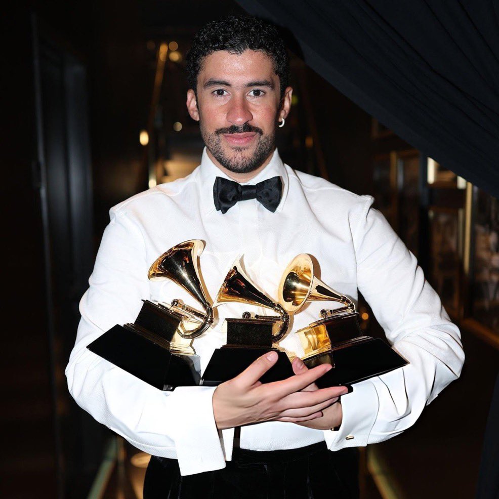 badbunny_global's tweet image. Womp womp womp