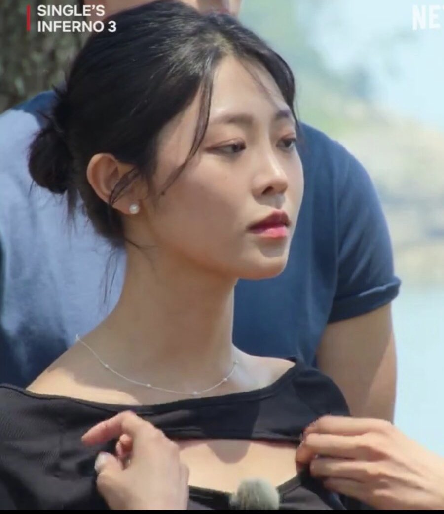 stringsst's tweet image. mingee 🤝 hyeseon, my girls aura when they bout to whip some a*s haha
#SinglesInferno5