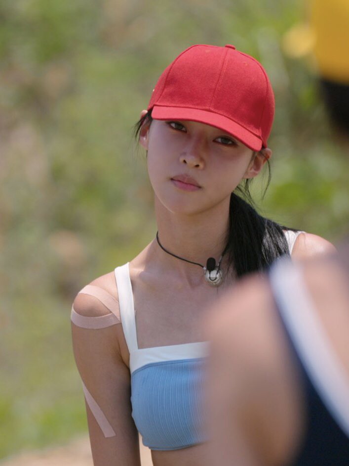 stringsst's tweet image. mingee 🤝 hyeseon, my girls aura when they bout to whip some a*s haha
#SinglesInferno5