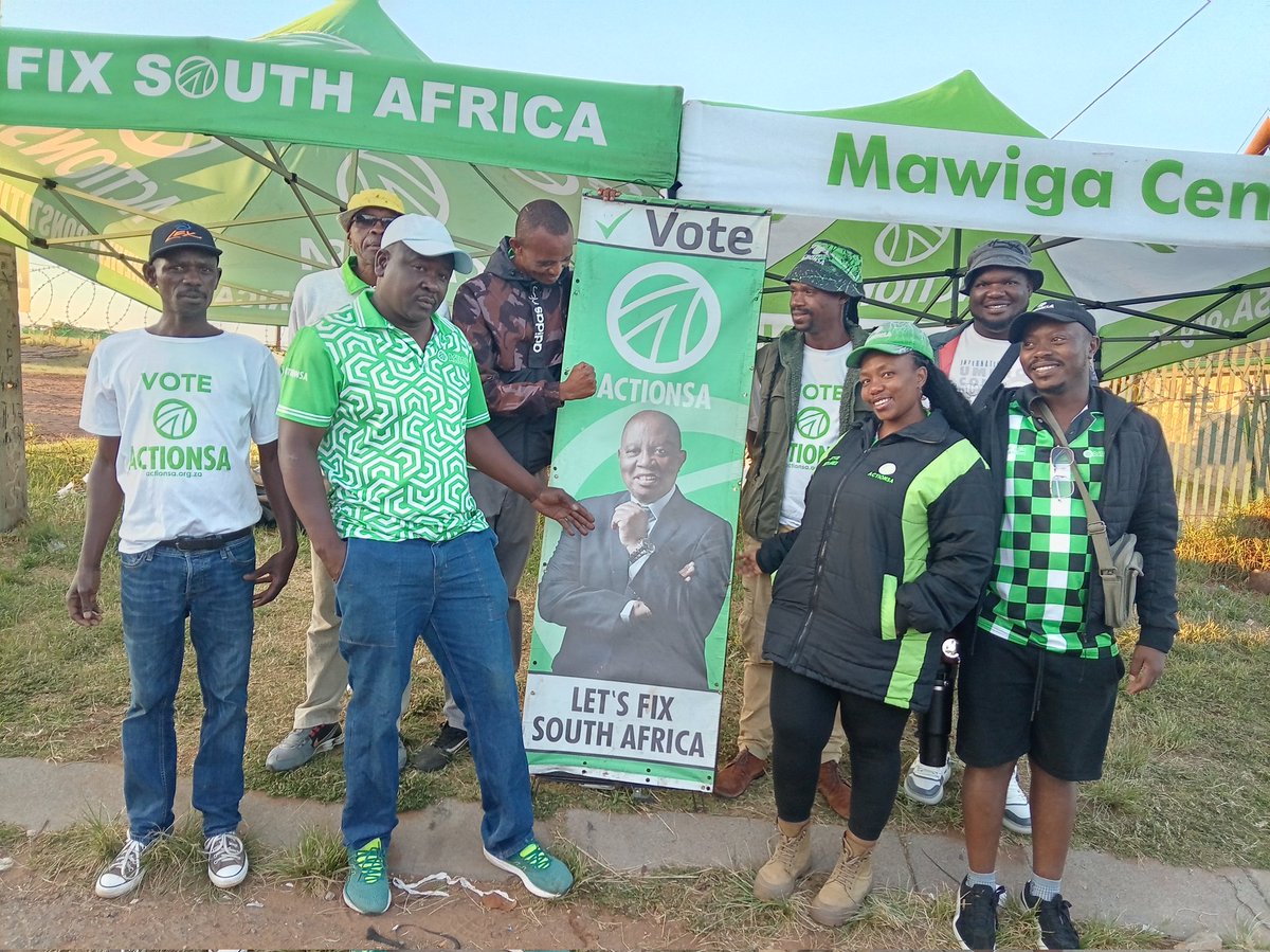 EvelynMondlana's tweet photo. Swaneville Community Hall is open and ready! 🗳️
Your vote. Your power.
#ElectionDay2026
#LetsFixWard2WithKoloi
#VoteForActionSA https://t.co/vvdvBCGd8E