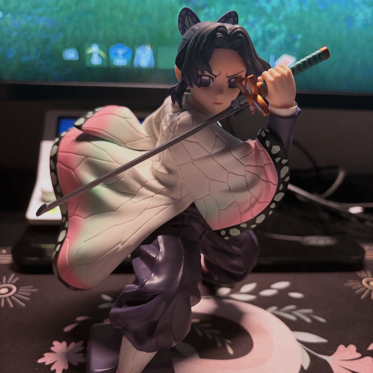she’s finally home. i have about two more figures coming this year so im excited to add them to the shrine