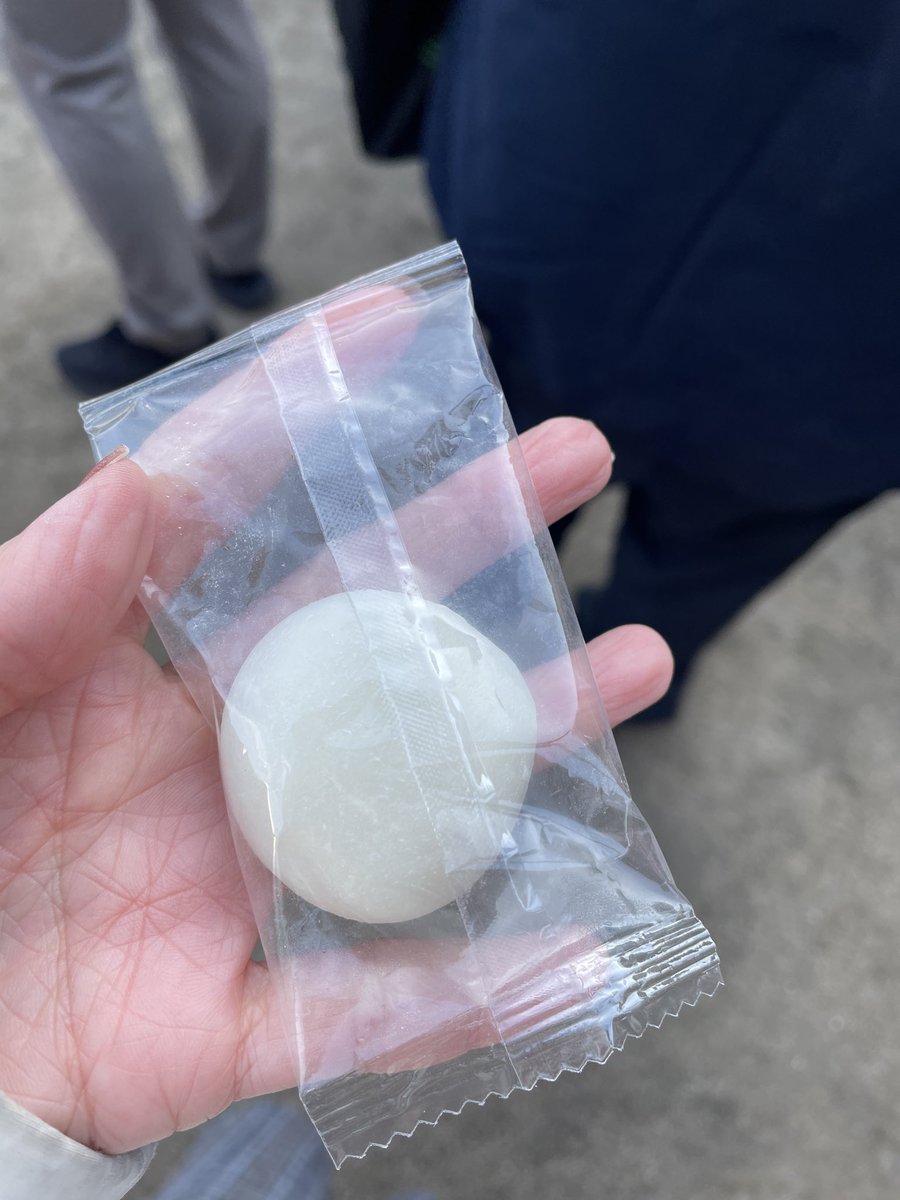 今からいよいよ豆まきスタート‼️
#アルファープロデュース 後発組いよいよ参ります✨
私の願い玉も完成‼️
そして撒き終わりましたすごく楽しかった🔥
さて、みんなで蕎麦を食べよう✨

<a href="/AikawamaniA/">あいかわますP</a> <a href="/_takahashiayumi/">高橋あゆみ⛄</a> <a href="/ayannu333/">あやんぬ</a> <a href="/wafuku/">わふ♎️</a> <a href="/kubangai/">九番街(くばんがい)</a> <a href="/shiho_bai_hakat/">紫保🌲🗻🏕️博多から愛をとどけるばい🍜秘書☕️歌とおしゃべりのお部屋〜🎶</a>