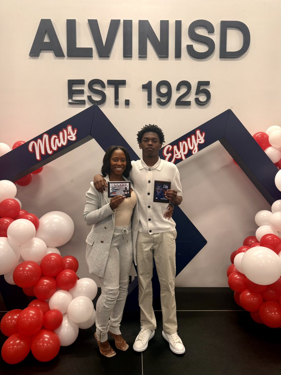 HokaHeyFB tweet media