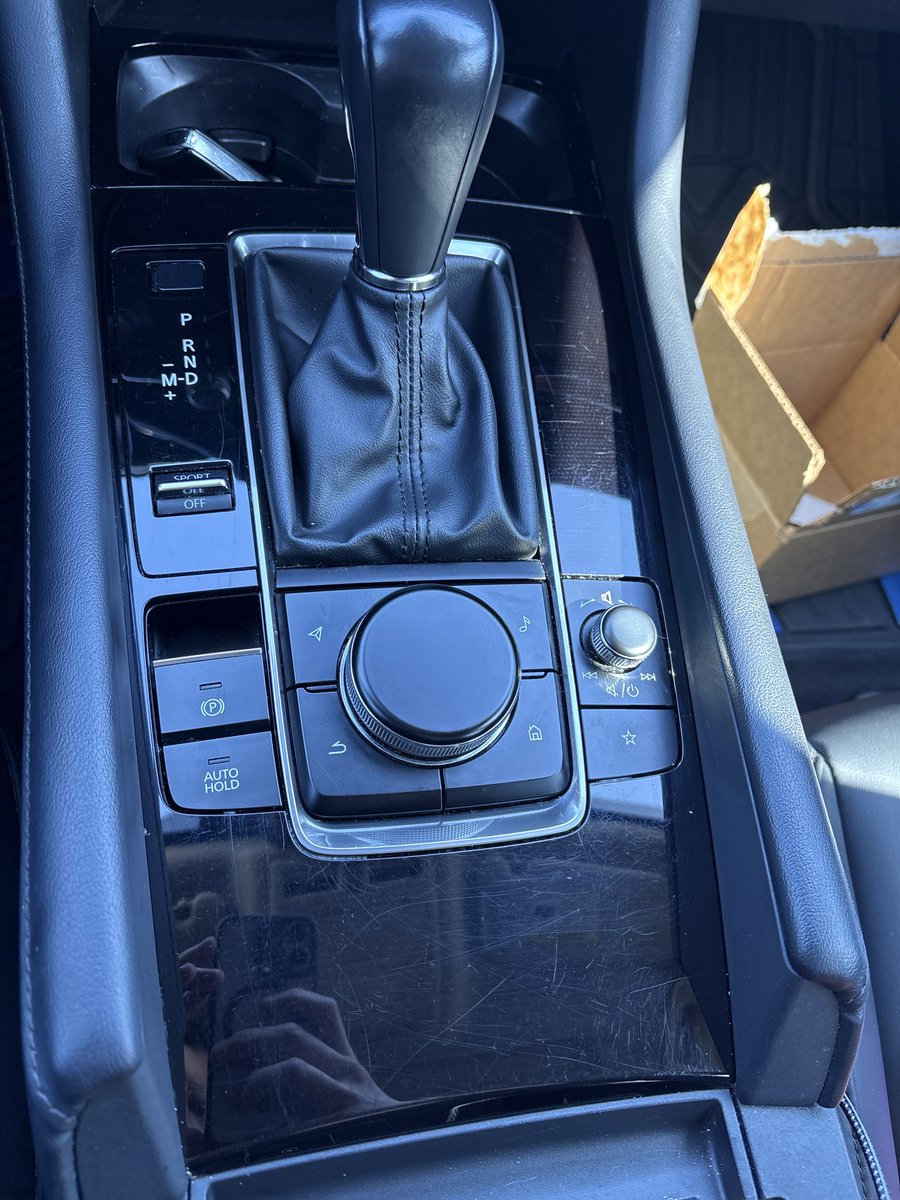 BryansCorner's tweet image. Finally upgraded the center console in my Mazda 3! Before vs After  No more scratches + way cleaner look. What do you think? Worth the effort? #Mazda3 #CarMods #BeforeAfter"