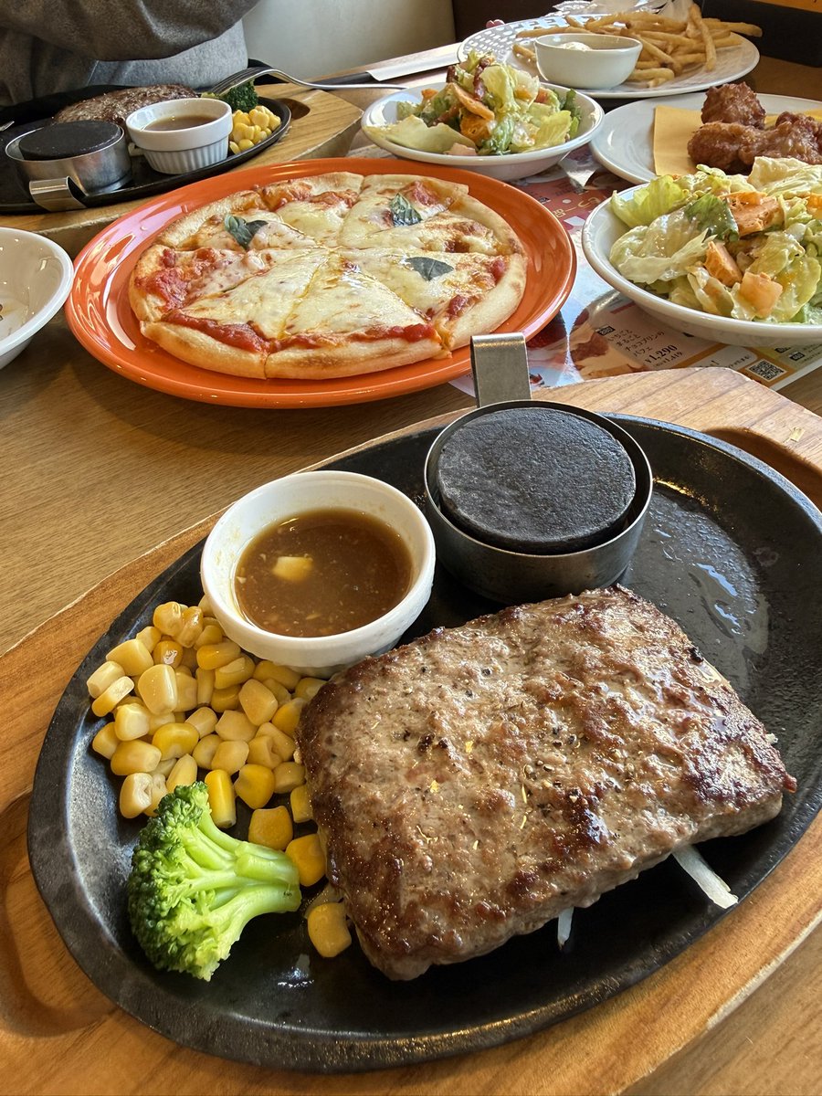 ToDo_5G's tweet photo. 愛してるよブエナ https://t.co/o5ct36porC