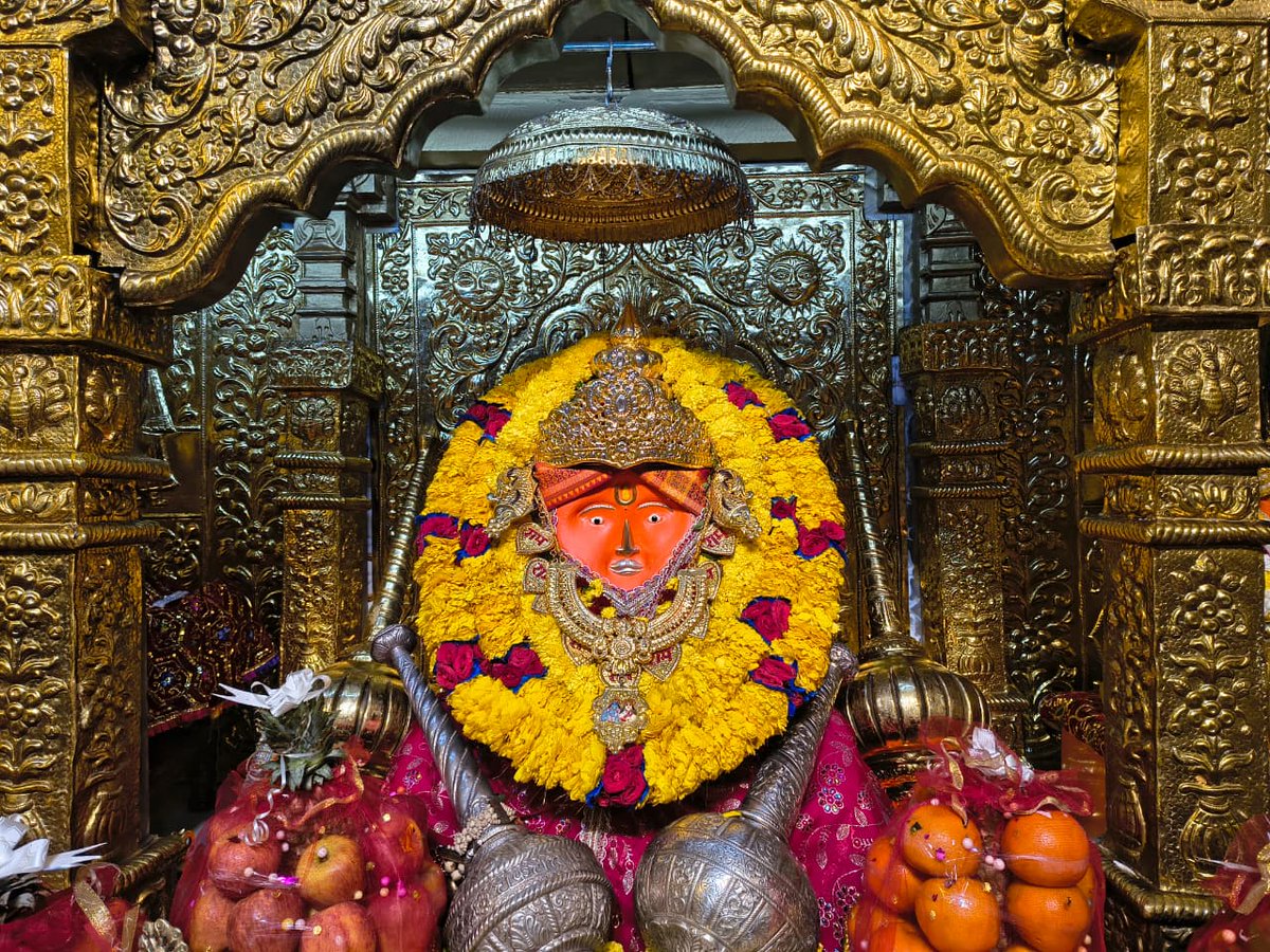 दिव्य दर्शन श्री बाला जी सरकार
श्री बागेश्वर धाम सरकार ग्राम गढ़ा (मध्यप्रदेश)
03-02-2026
#bageshwardham
#bageshwardhamsarkar
#divyadarshan
#balaji